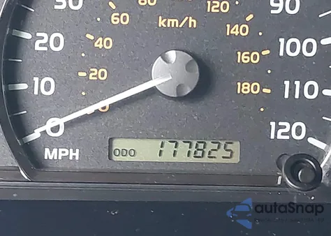 2006 Toyota Sequoia Sr5 V8 z USA, uszkodzony, nr VIN 5TDBT44A86S275292